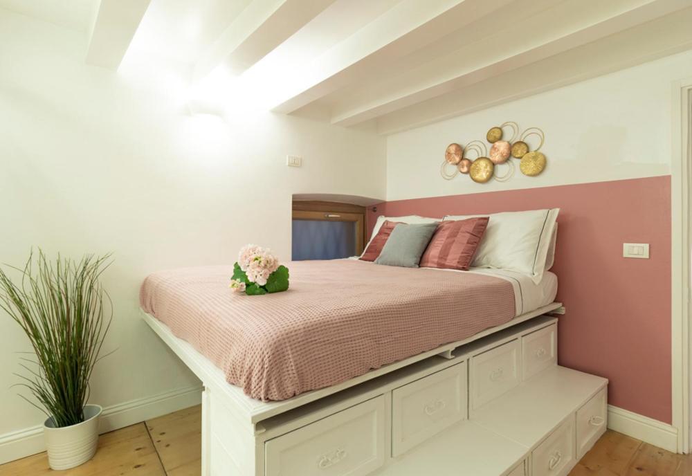 Relstay - Brera - Lovely 1Br Milán Exterior foto